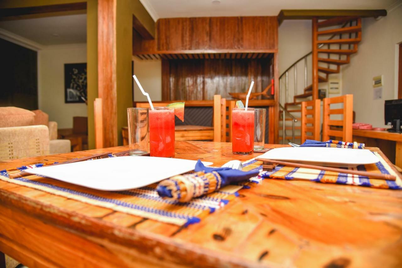 Equatorial Divers Lodge Addu City Exterior foto