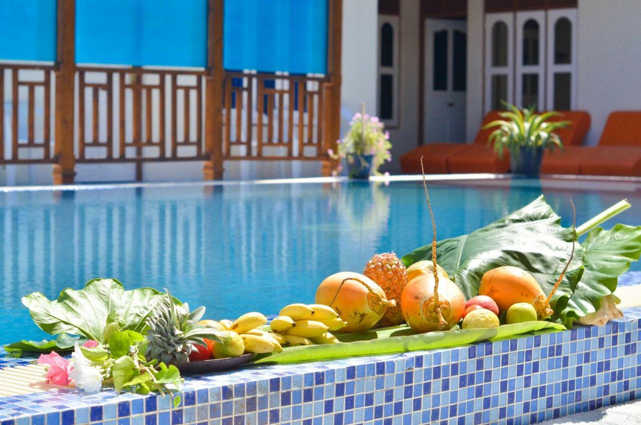 Equatorial Divers Lodge Addu City Exterior foto
